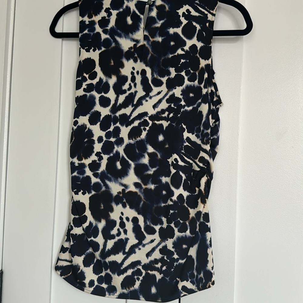 Ann Taylor shell - Picture 5 of 5